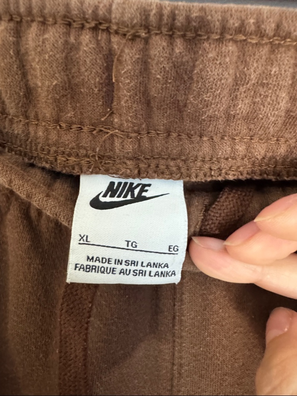 Nike Men’s Brown Fleece Joggers with White Logo size XL - Picture 2 of 6